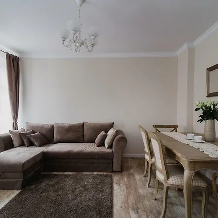 Apartament Starowka Osiek * Гданьск